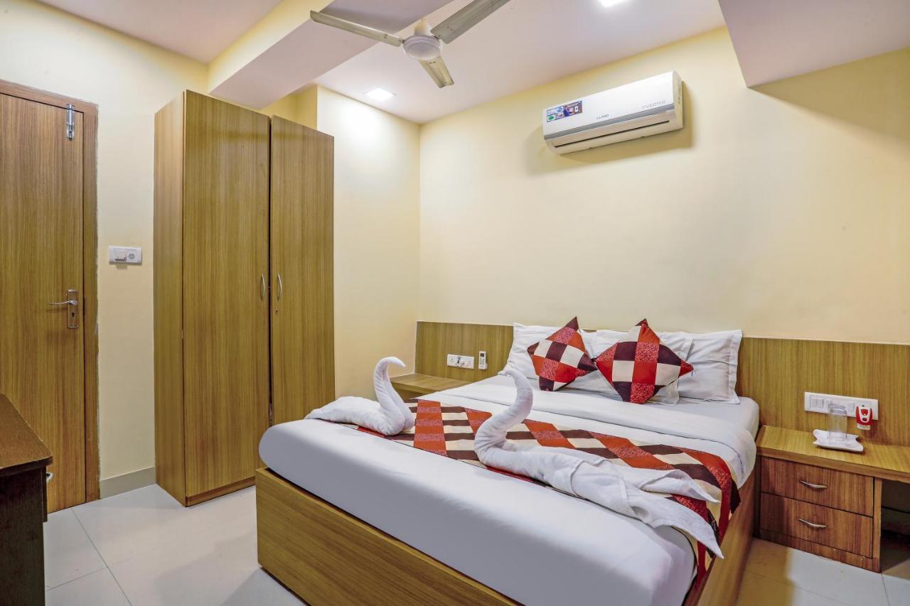 Bkc Corporate Hostel Ac Dormitory Мумбай Екстериор снимка