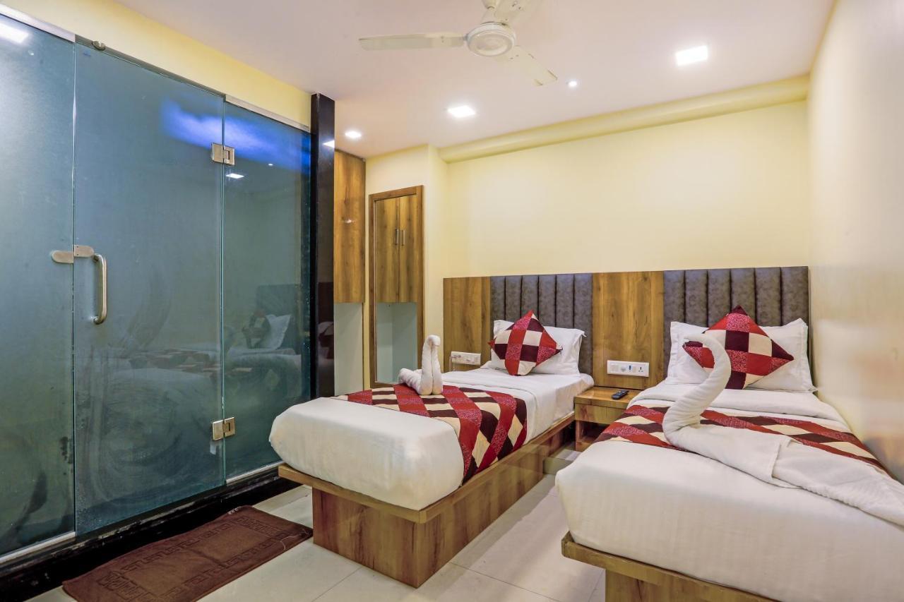 Bkc Corporate Hostel Ac Dormitory Мумбай Екстериор снимка